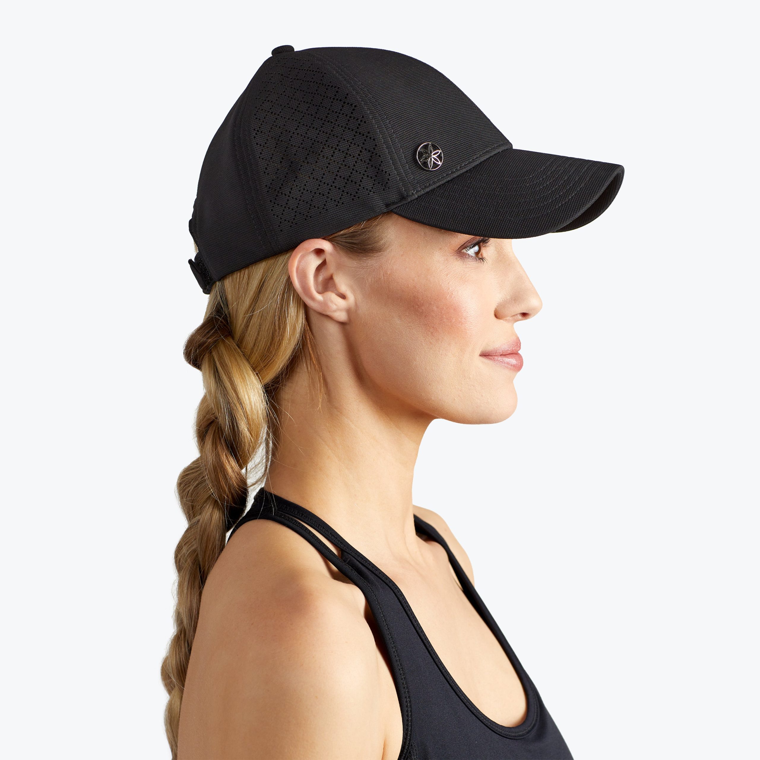 Wander Breathable Geo Hat - Image 8