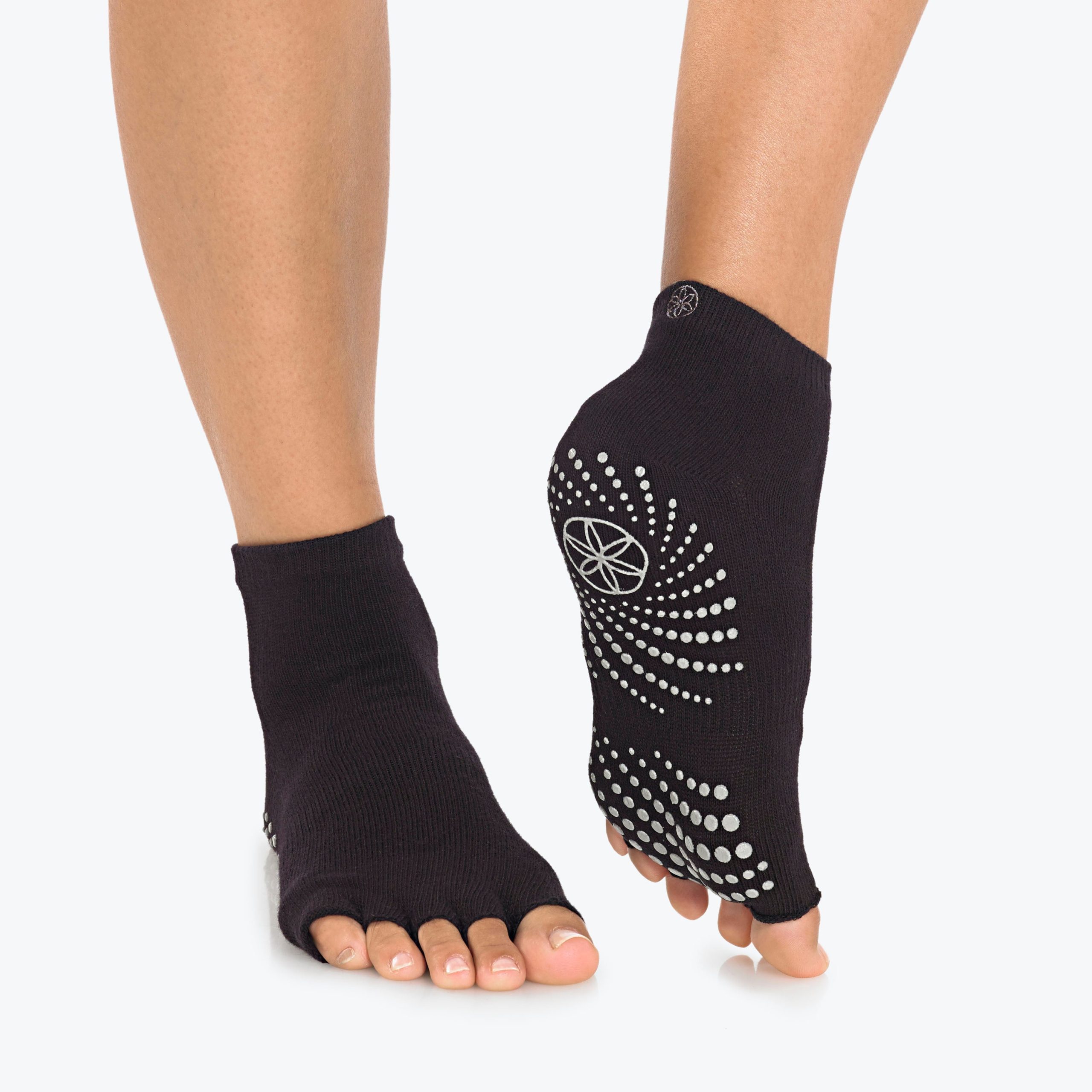 Grippy Toeless Yoga Socks - 2 Pack - Image 2